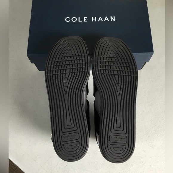 COLE HAAN - Picture 3 of 16